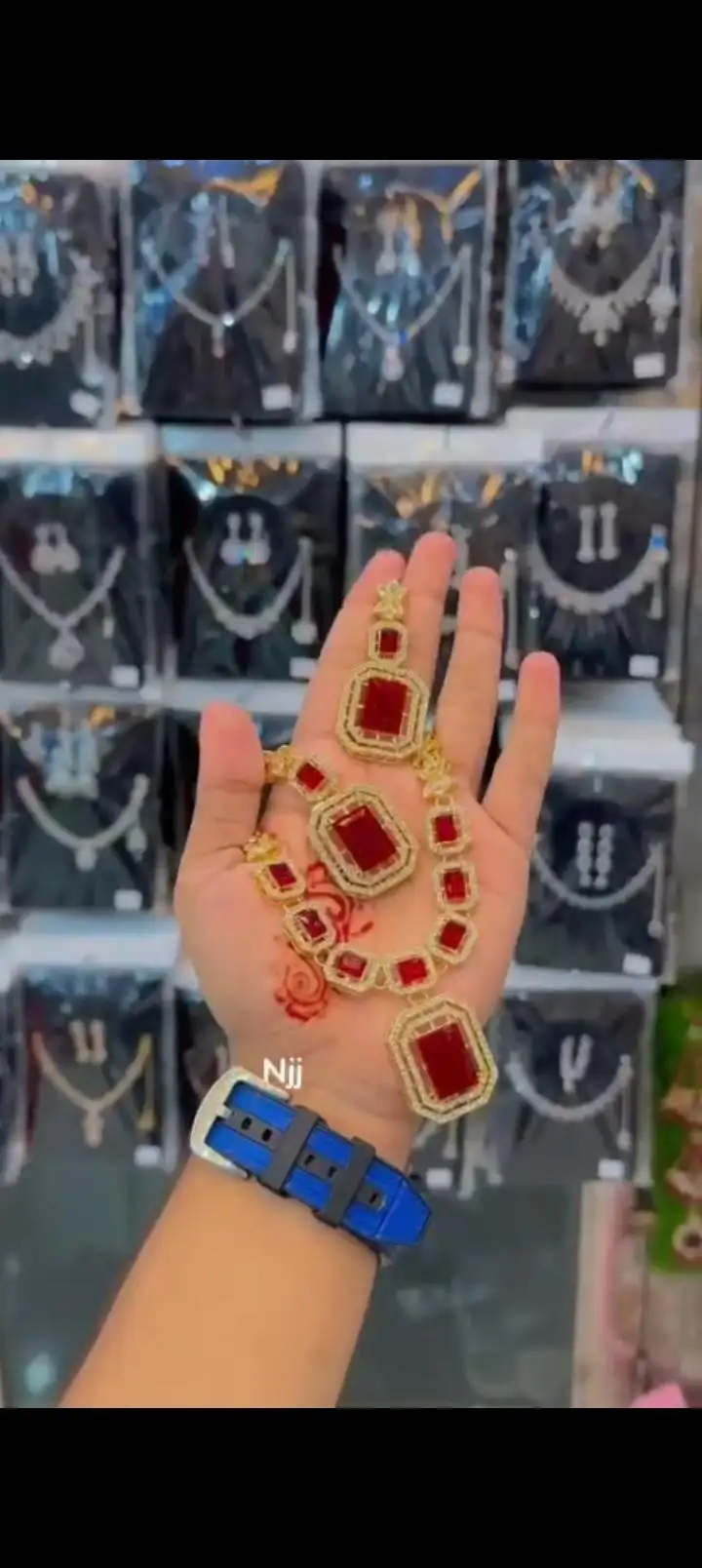 💎 Luxury Red Stone Gold-Plated Bridal Necklace Set 💍