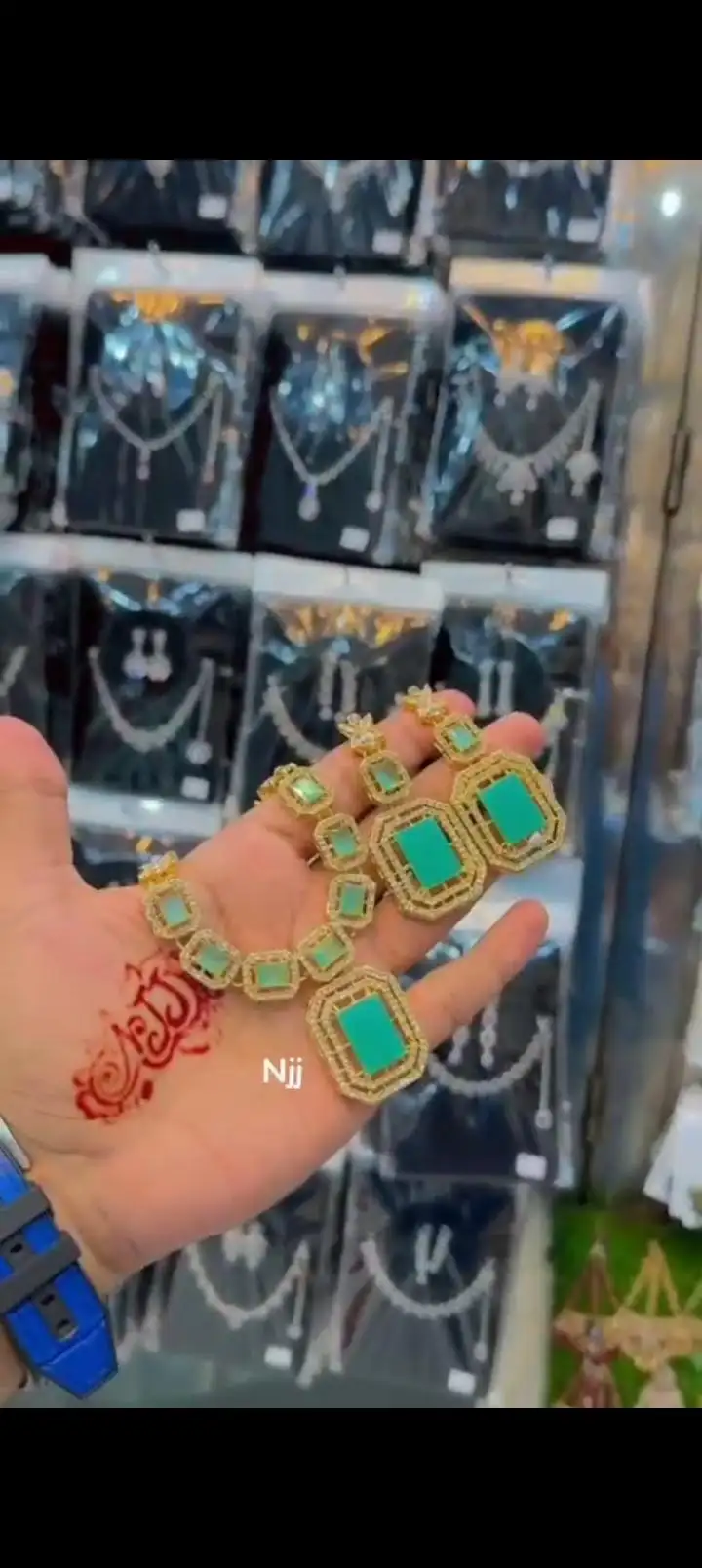 💎 Luxury Red Stone Gold-Plated Bridal Necklace Set 💍