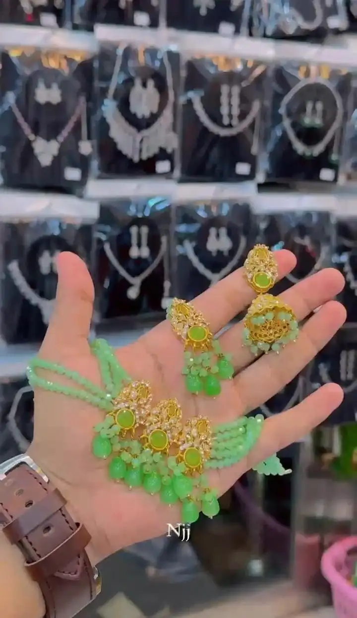 Luxury Ruby Red Bridal Jewelry Set – Elegant Beads & Stone Design