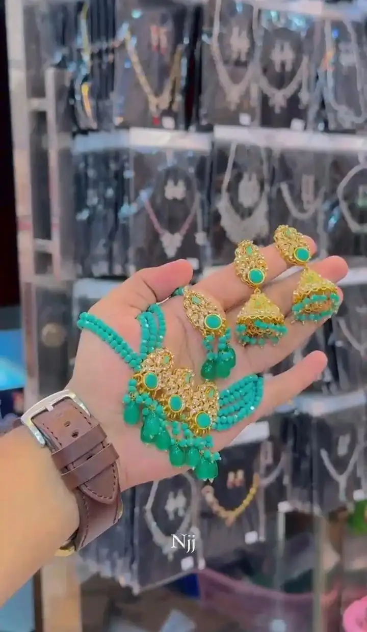 Luxury Ruby Red Bridal Jewelry Set – Elegant Beads & Stone Design