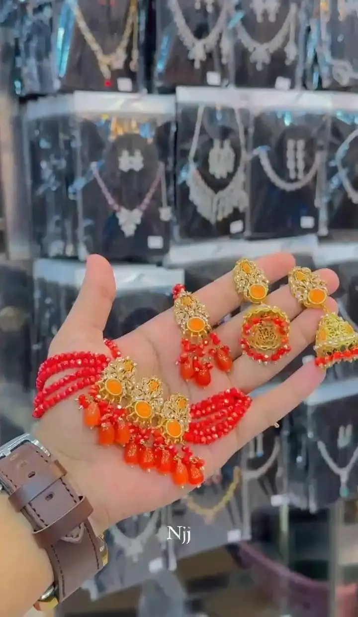 Luxury Ruby Red Bridal Jewelry Set – Elegant Beads & Stone Design